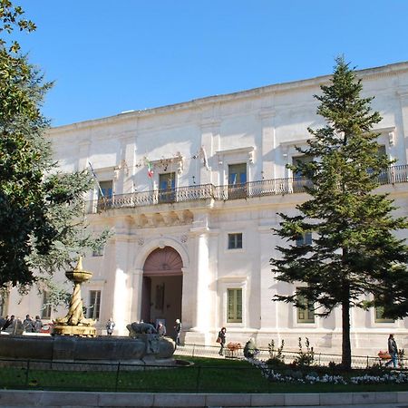 דירות מרטינה פרנקה Dimora Piazza Roma מראה חיצוני תמונה